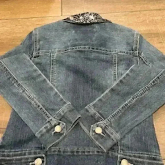 Guess Girls Denim Jean Cropped Embellished Jacket Size 7 - Picture 11 of 12